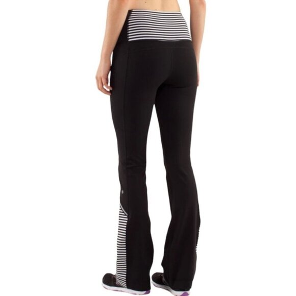 Lululemon Run: Ice Queen PantBlack / Classic Stripe Black White / Black size 4 - Picture 2 of 16